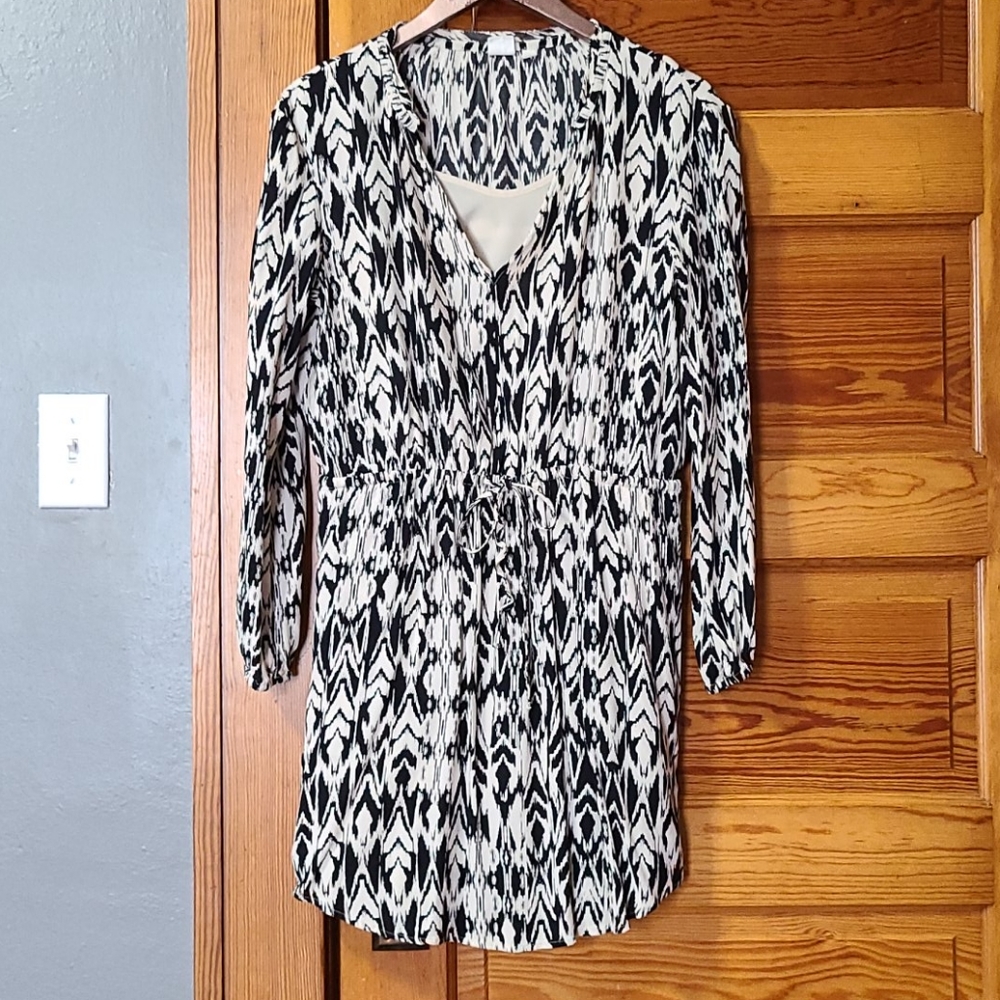 Black and white dress Gap